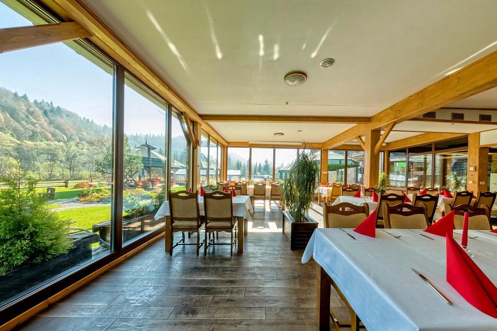 Sromowce Niżne Hotel Nad Przelomem מראה חיצוני תמונה
