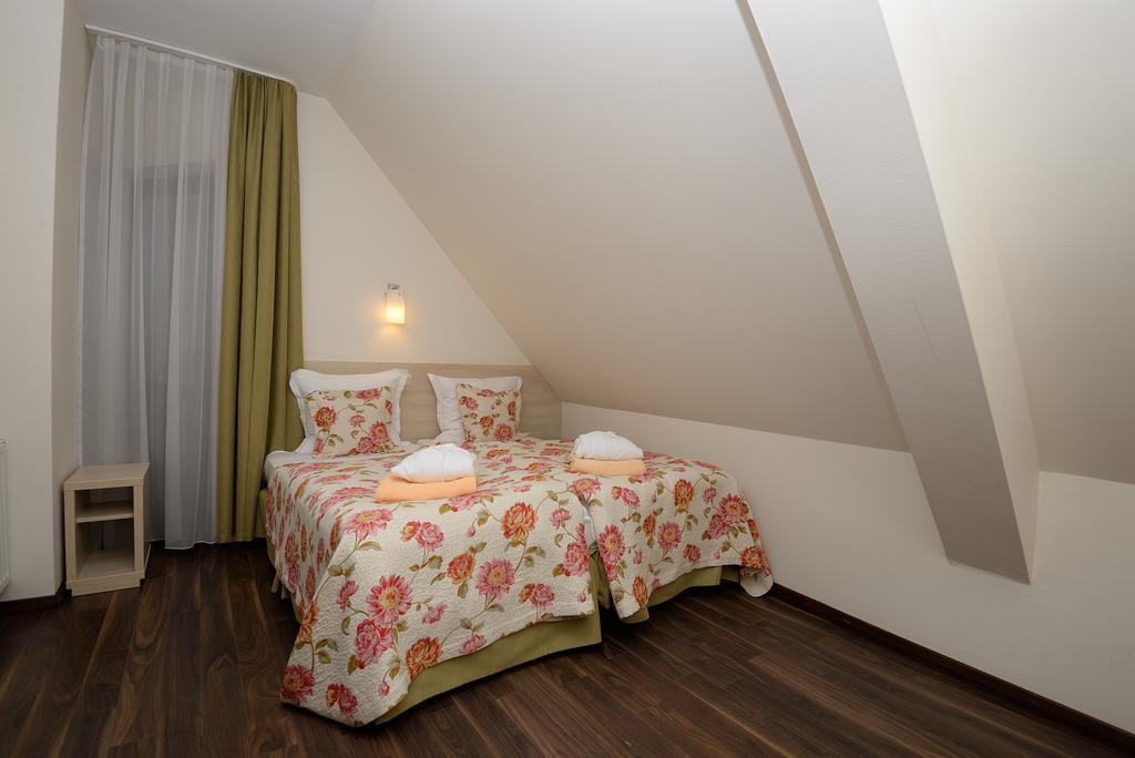 Sromowce Niżne Hotel Nad Przelomem חדר תמונה