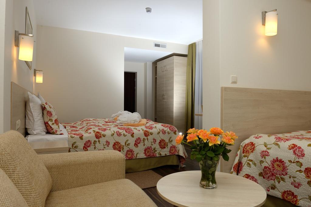 Sromowce Niżne Hotel Nad Przelomem מראה חיצוני תמונה